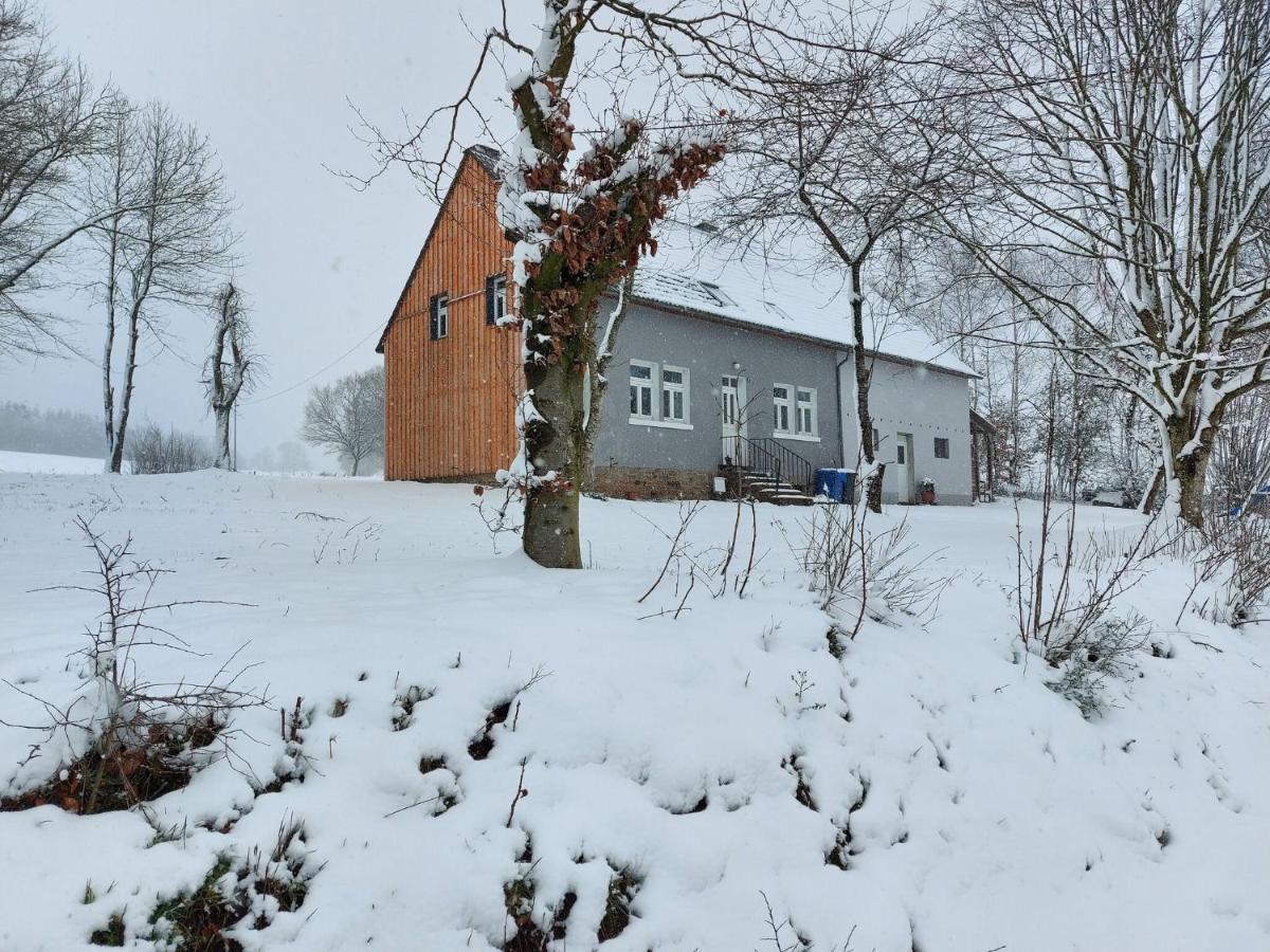 Cozy Holiday Home In Neuendorf With Garden Exterior foto